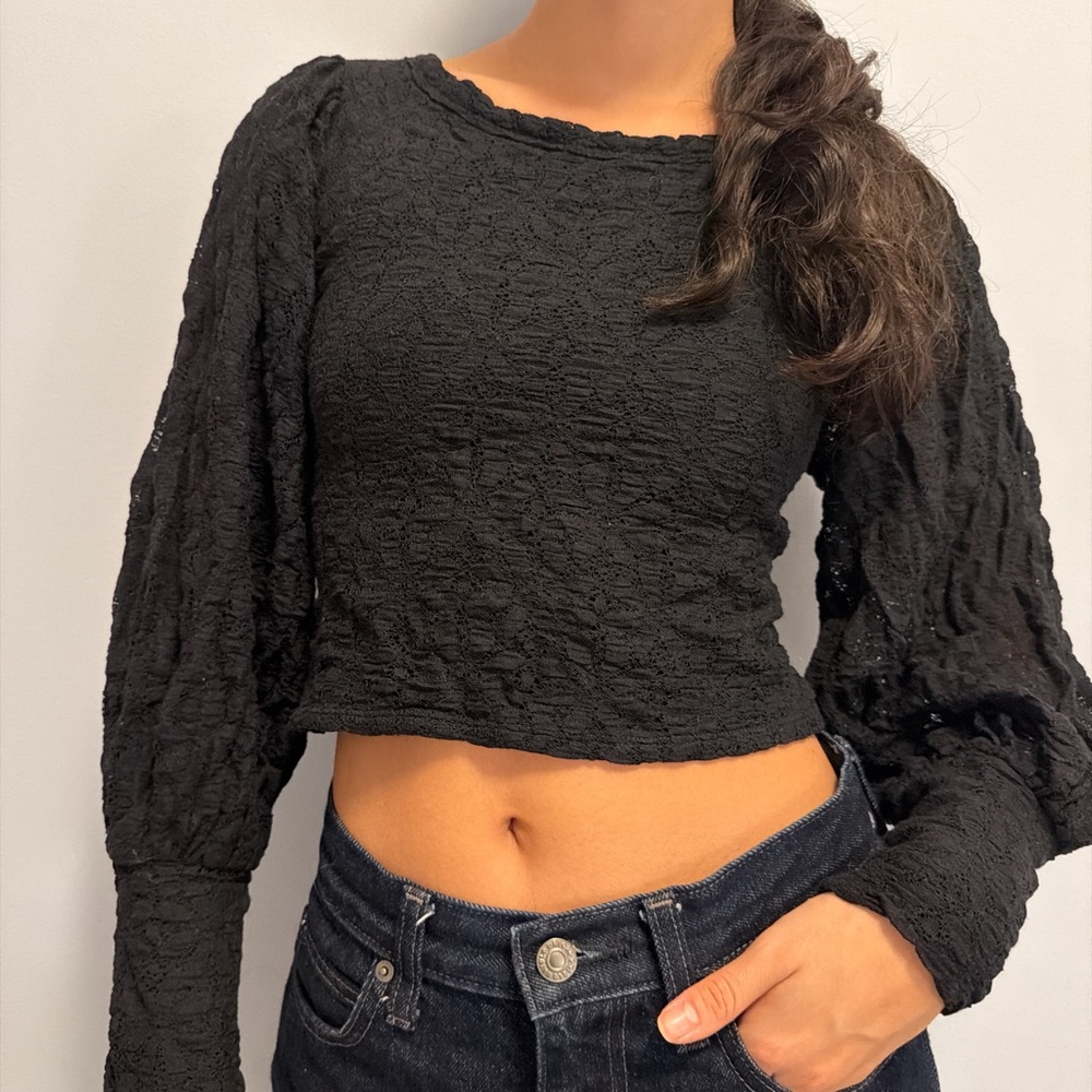 Free people black cropped textured long sleeve